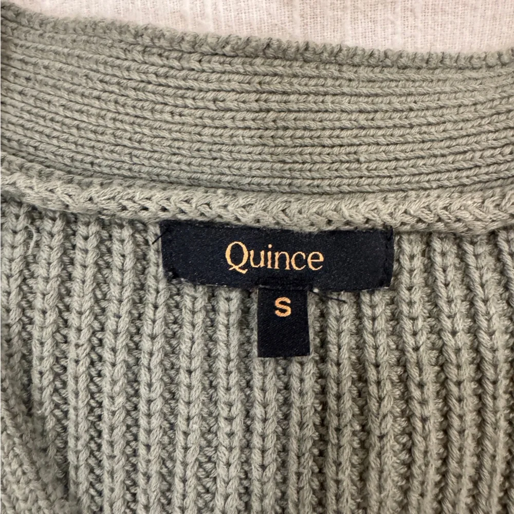 Quince Agave Organic Cotton Oversized Boyfriend Cardigan Sweater sz S Womens - Picture 2 of 7